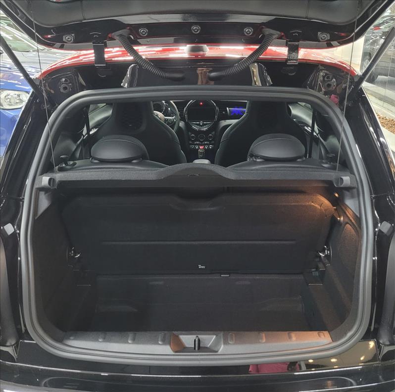 MINI-COOPER-2.0 16V Twinpower John Cooper Works