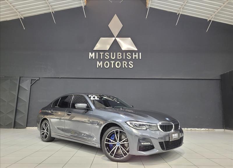 BMW-330E-2.0 16V Turbo M Sport