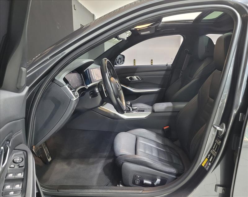 BMW-330E-2.0 16V Turbo M Sport