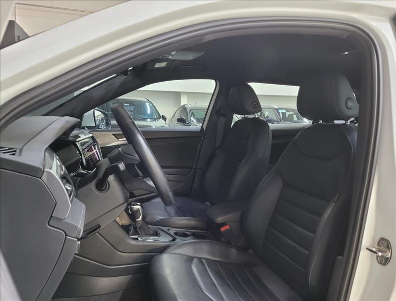 Volkswagen-TAOS-1.4 250 TSI Highline
