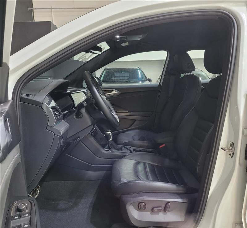 Volkswagen-TAOS-1.4 250 TSI Highline
