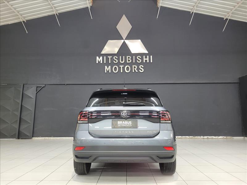 VW - Volkswagen-T-CROSS-1.0 200 TSI