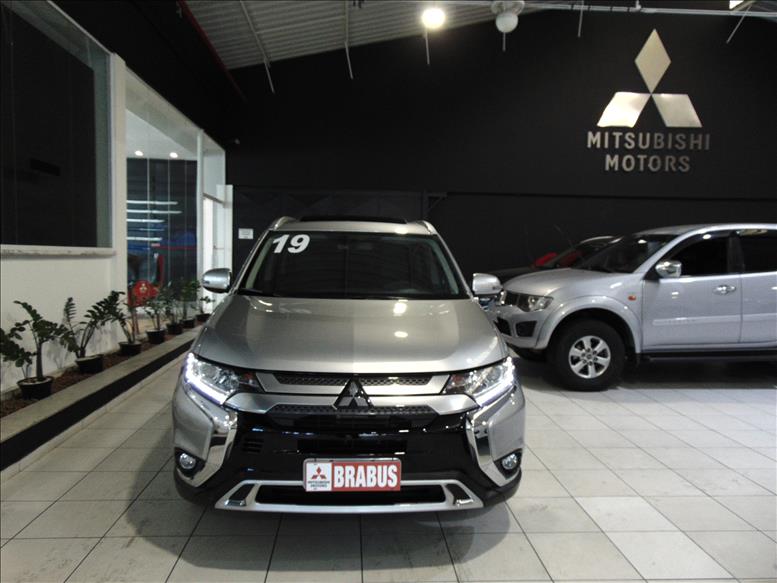 MITSUBISHI OUTLANDER 2.0 Mivec HPE