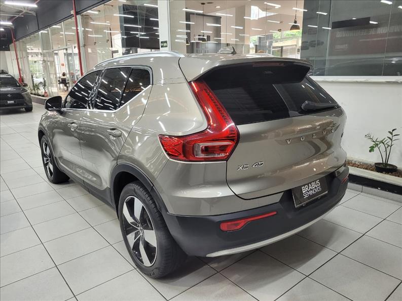 Volvo-XC40-1.5 T5 Recharge Inscription Expression Geartronic