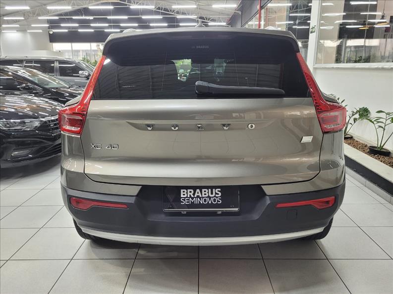 Volvo-XC40-1.5 T5 Recharge Inscription Expression Geartronic