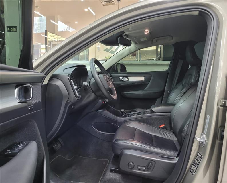 Volvo-XC40-1.5 T5 Recharge Inscription Expression Geartronic