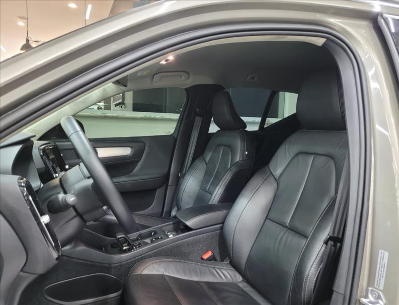 Volvo-XC40-1.5 T5 Recharge Inscription Expression Geartronic