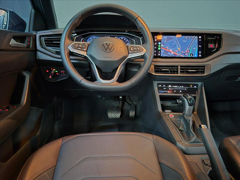 VW - Volkswagen-VIRTUS-1.0 200 TSI Highline