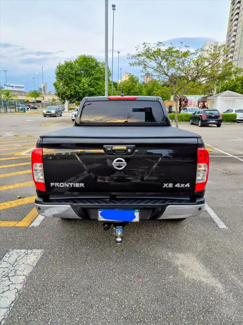 Nissan-FRONTIER-2.3 16V Turbo XE CD 4X4