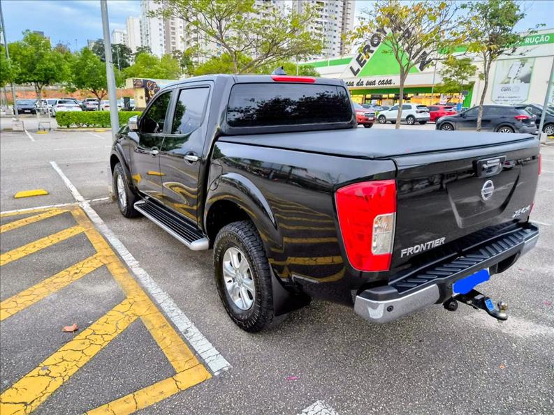 Nissan-FRONTIER-2.3 16V Turbo XE CD 4X4
