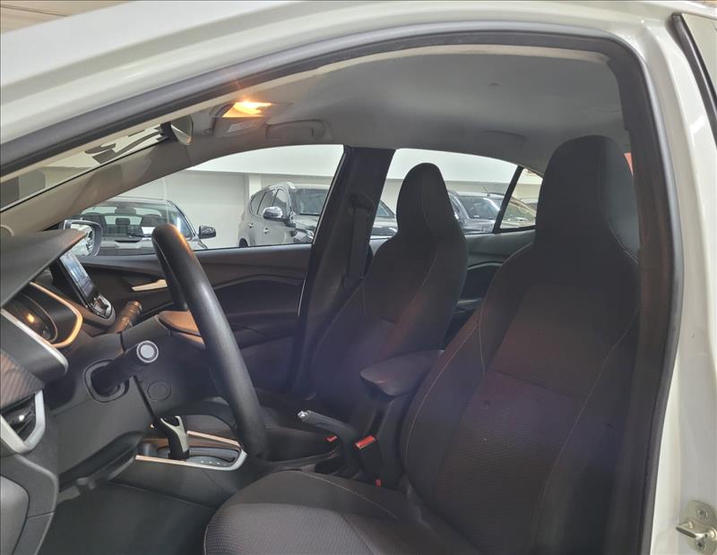 GM - Chevrolet-ONIX-1.0 Turbo Plus LT