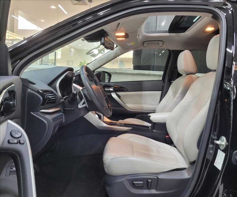Mitsubishi-ECLIPSE CROSS-1.5 Mivec Turbo Hpe-s
