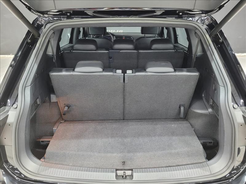 VW - Volkswagen-TIGUAN-2.0 350 TSI Allspace R-line 4motion