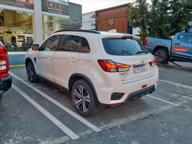 Mitsubishi-OUTLANDER SPORT-2.0 Mivec HPE