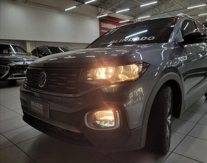 VW - Volkswagen-T-CROSS-1.4 250 TSI Highline