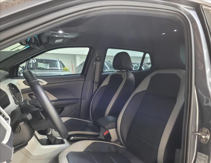 VW - Volkswagen-T-CROSS-1.4 250 TSI Highline