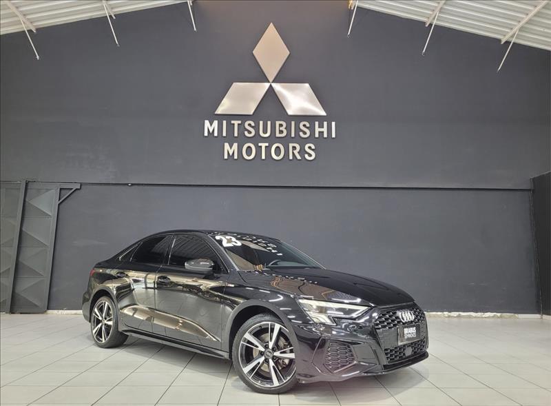 Audi-A3-2.0 40 TFSI Mhev Sedan Performance Black