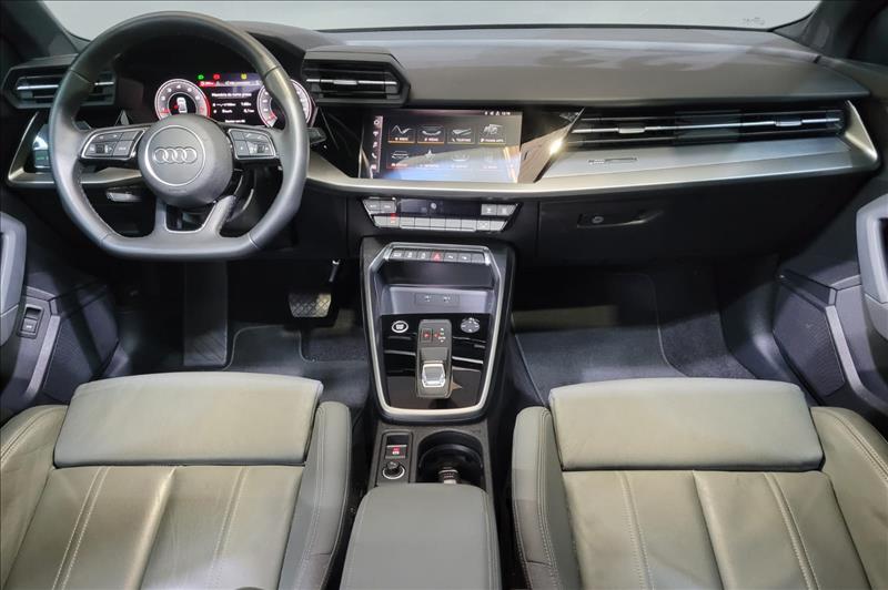 Audi-A3-2.0 40 TFSI Mhev Sedan Performance Black