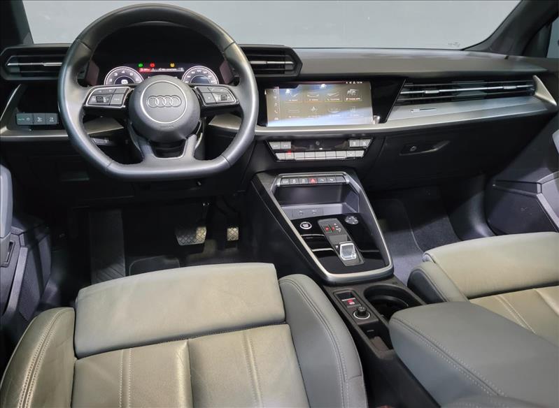 Audi-A3-2.0 40 TFSI Mhev Sedan Performance Black