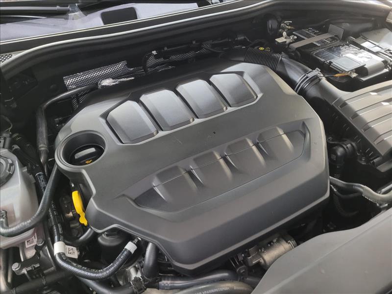 Audi-A3-2.0 40 TFSI Mhev Sedan Performance Black