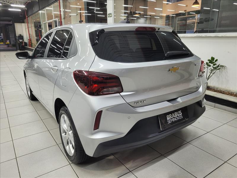 GM - Chevrolet-ONIX-1.0 Turbo LTZ