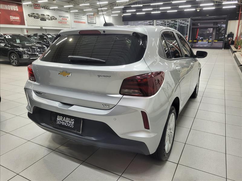 GM - Chevrolet-ONIX-1.0 Turbo LTZ