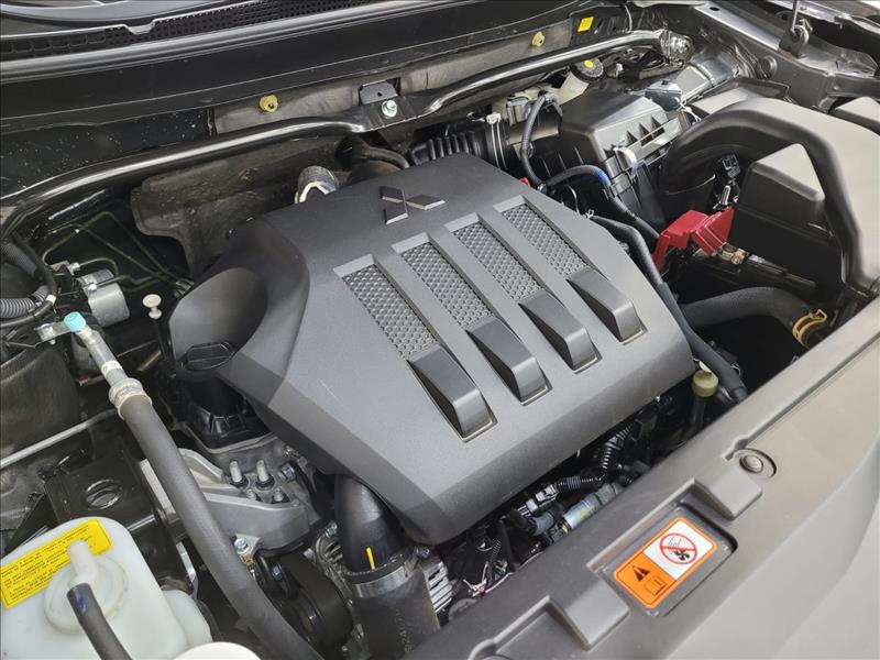 Mitsubishi-ECLIPSE CROSS-1.5 Mivec Turbo Hpe-s S-awc