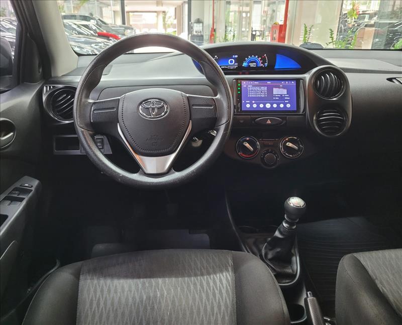 Toyota-ETIOS-1.3 X Standard 16V