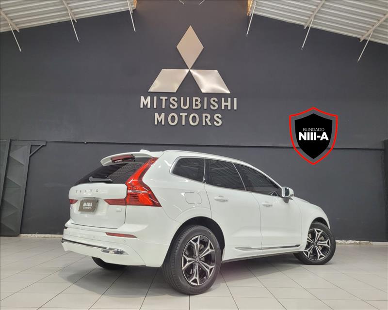 Volvo-XC60-2.0 T8 Recharge Inscription Expression AWD Geartronic