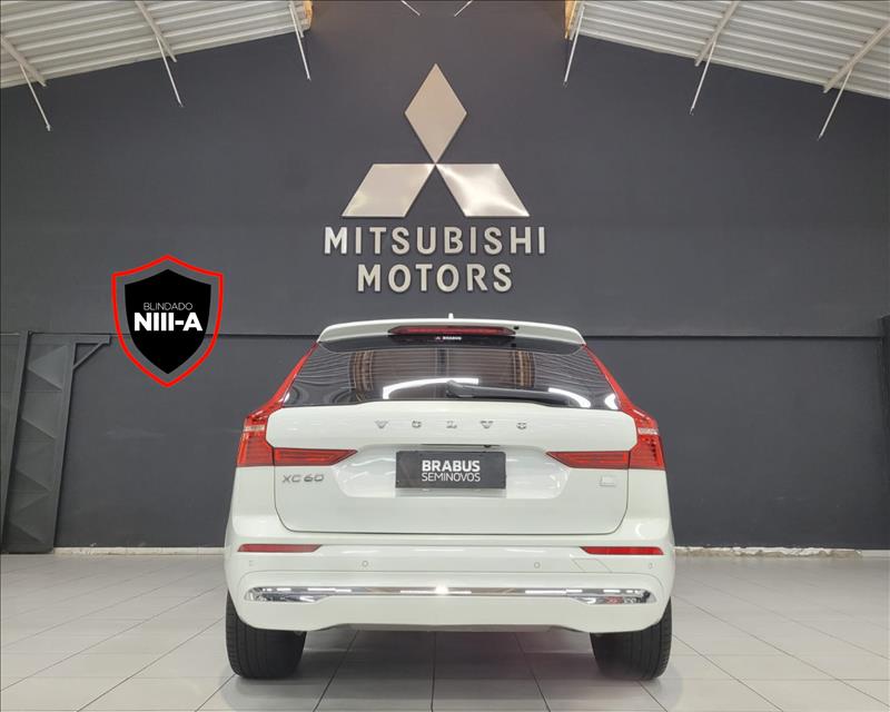 Volvo-XC60-2.0 T8 Recharge Inscription Expression AWD Geartronic