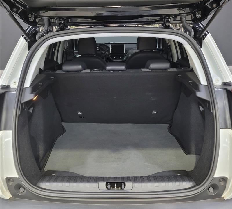 Peugeot-2008-1.6 16V THP Style