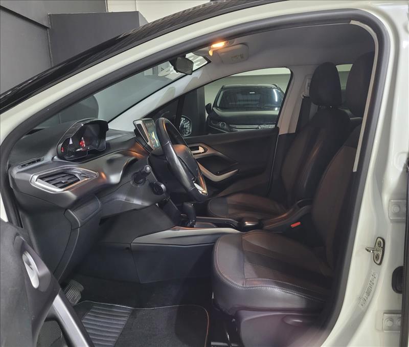 Peugeot-2008-1.6 16V THP Style