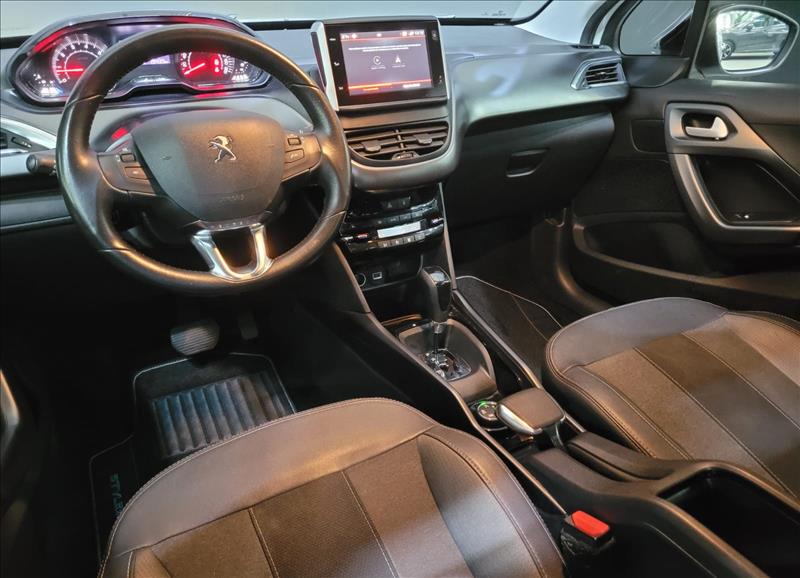 Peugeot-2008-1.6 16V THP Style