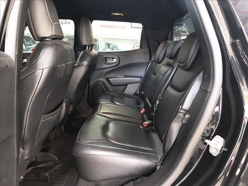 Fiat-TORO-2.0 16V Turbo Ultra 4WD