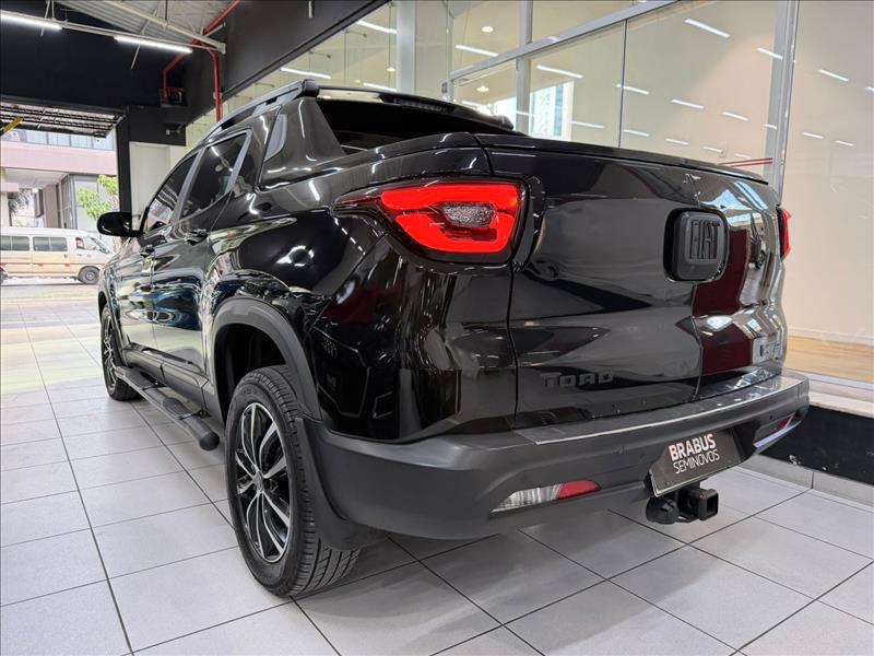 Fiat-TORO-2.0 16V Turbo Ultra 4WD
