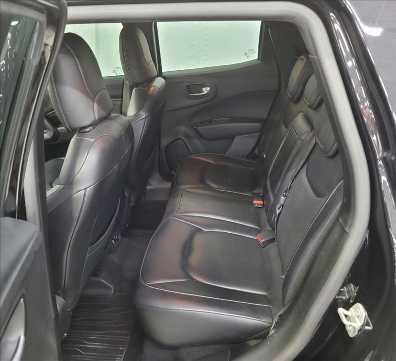 Fiat-TORO-2.0 16V Turbo Ultra 4WD
