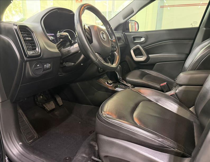 Fiat-TORO-2.0 16V Turbo Ultra 4WD