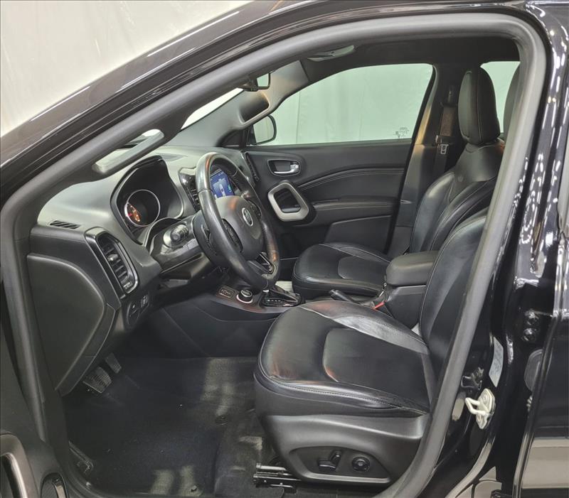Fiat-TORO-2.0 16V Turbo Ultra 4WD