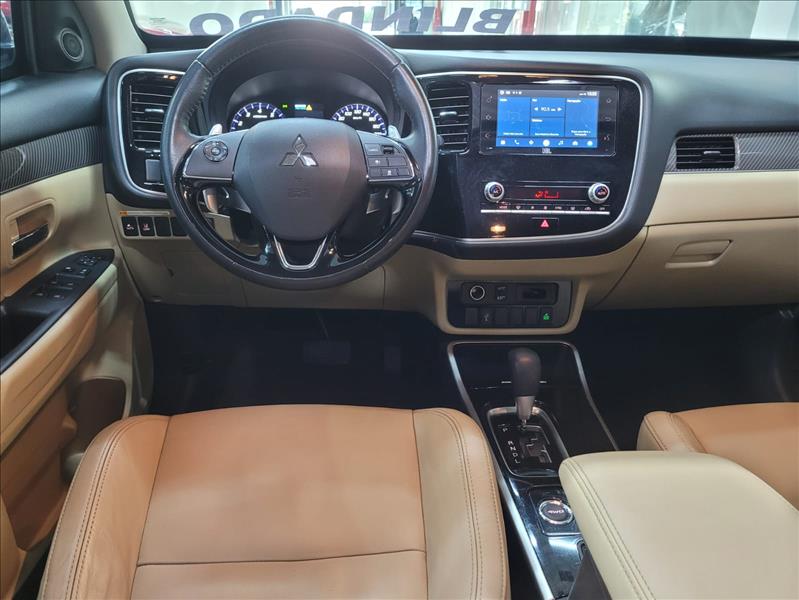 Mitsubishi-OUTLANDER-3.0 Mivec V6 Hpe-s AWD