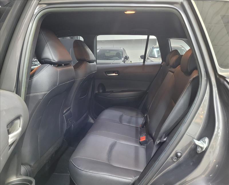 Toyota-COROLLA CROSS-1.8 VVT-I Hybrid XRV