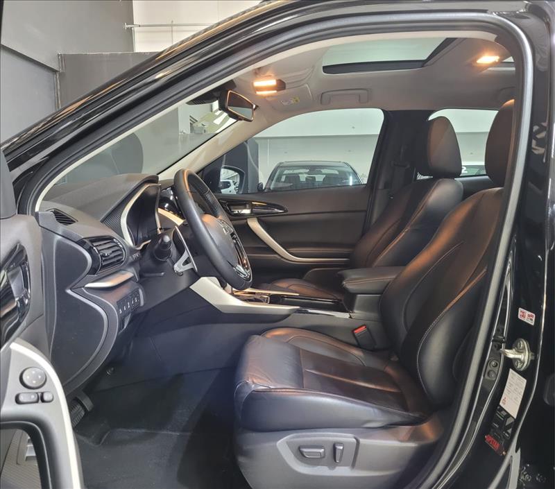 Mitsubishi-ECLIPSE CROSS-1.5 Mivec Turbo Hpe-s