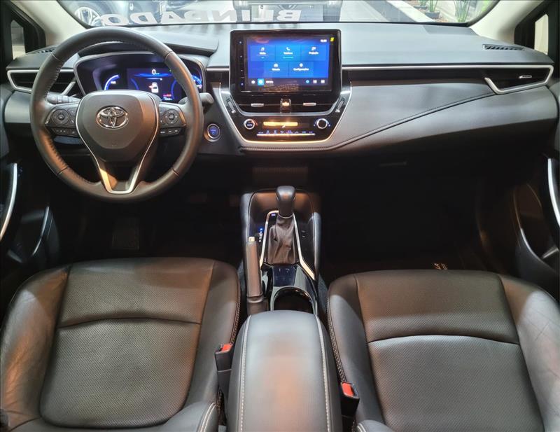 Toyota-COROLLA-1.8 VVT-I Hybrid Altis