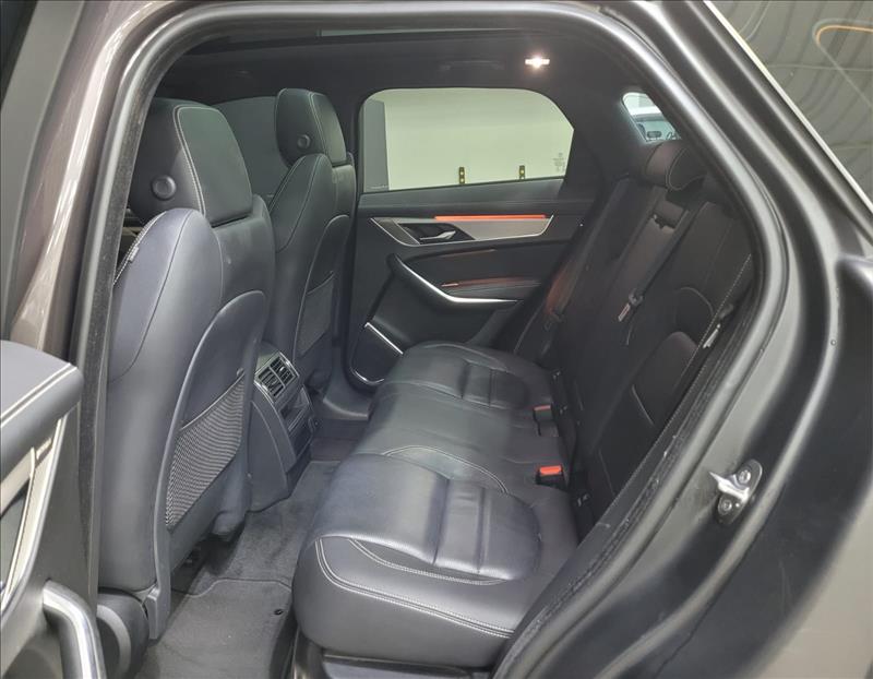 Jaguar-F-PACE-2.0 P400e Phev R-dynamic SE AWD