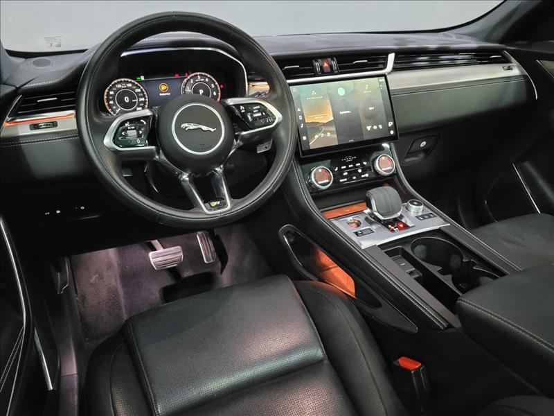 Jaguar-F-PACE-2.0 P400e Phev R-dynamic SE AWD