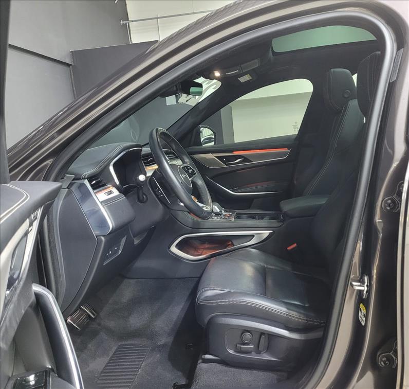 Jaguar-F-PACE-2.0 P400e Phev R-dynamic SE AWD