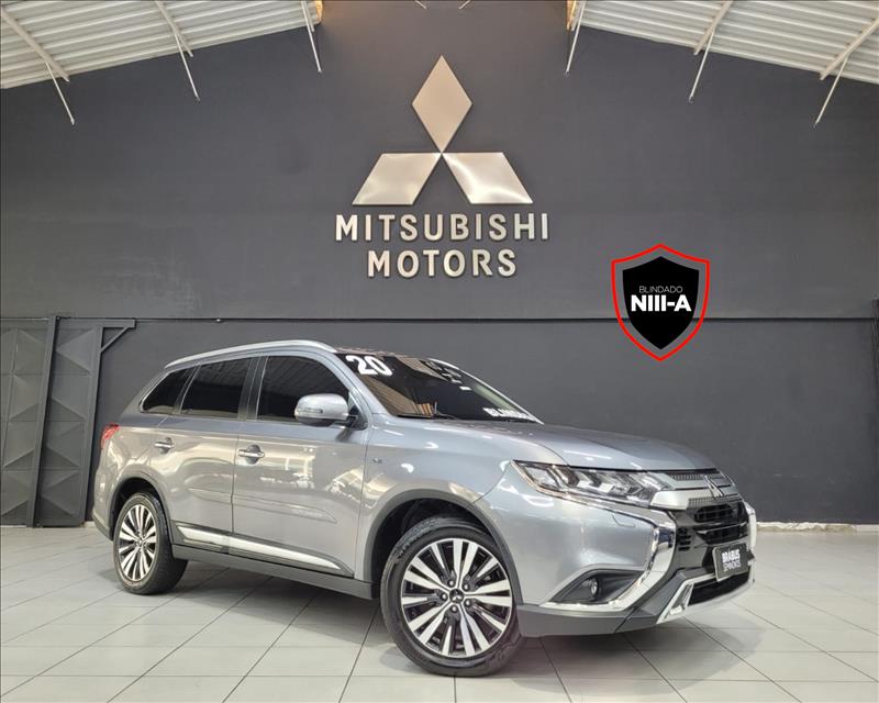 Mitsubishi-OUTLANDER-3.0 Mivec V6 Hpe-s AWD