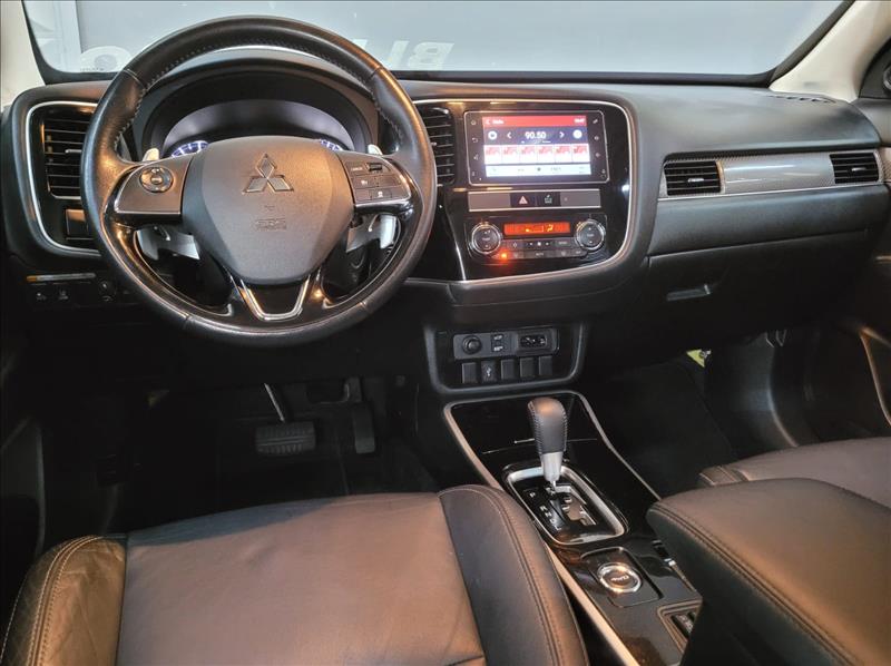 Mitsubishi-OUTLANDER-3.0 Mivec V6 Hpe-s AWD