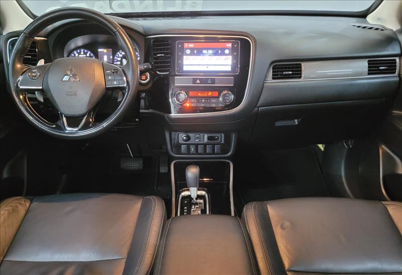 Mitsubishi-OUTLANDER-3.0 Mivec V6 Hpe-s AWD