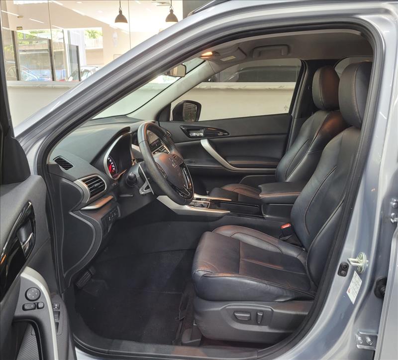 Mitsubishi-ECLIPSE CROSS-1.5 Mivec Turbo HPE