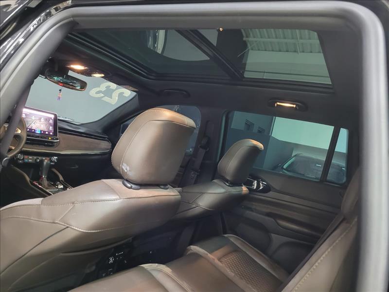 Jeep-COMMANDER-2.0 Td380 Turbo Overland